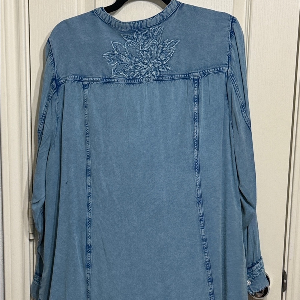 Soft Surroundings Blue Embroidered Button-Up Blouse - Picture 5 of 6